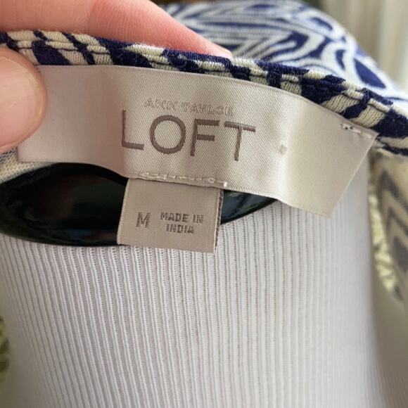 LOFT Blue & Cream Print Pullover Dress, Size M - Picture 7 of 8